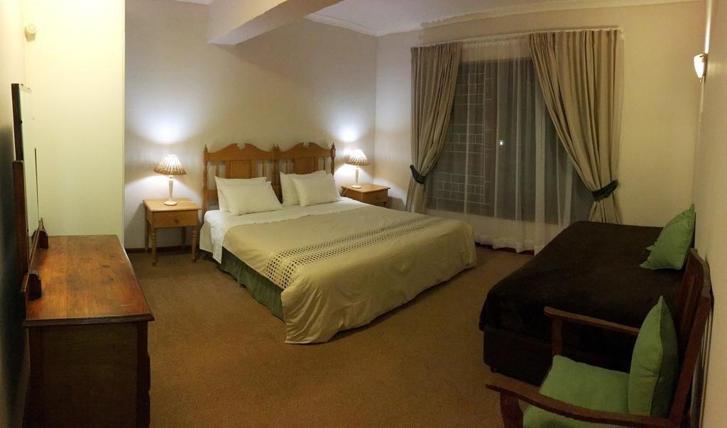 Four Pines Lodge Hermanus Luaran gambar